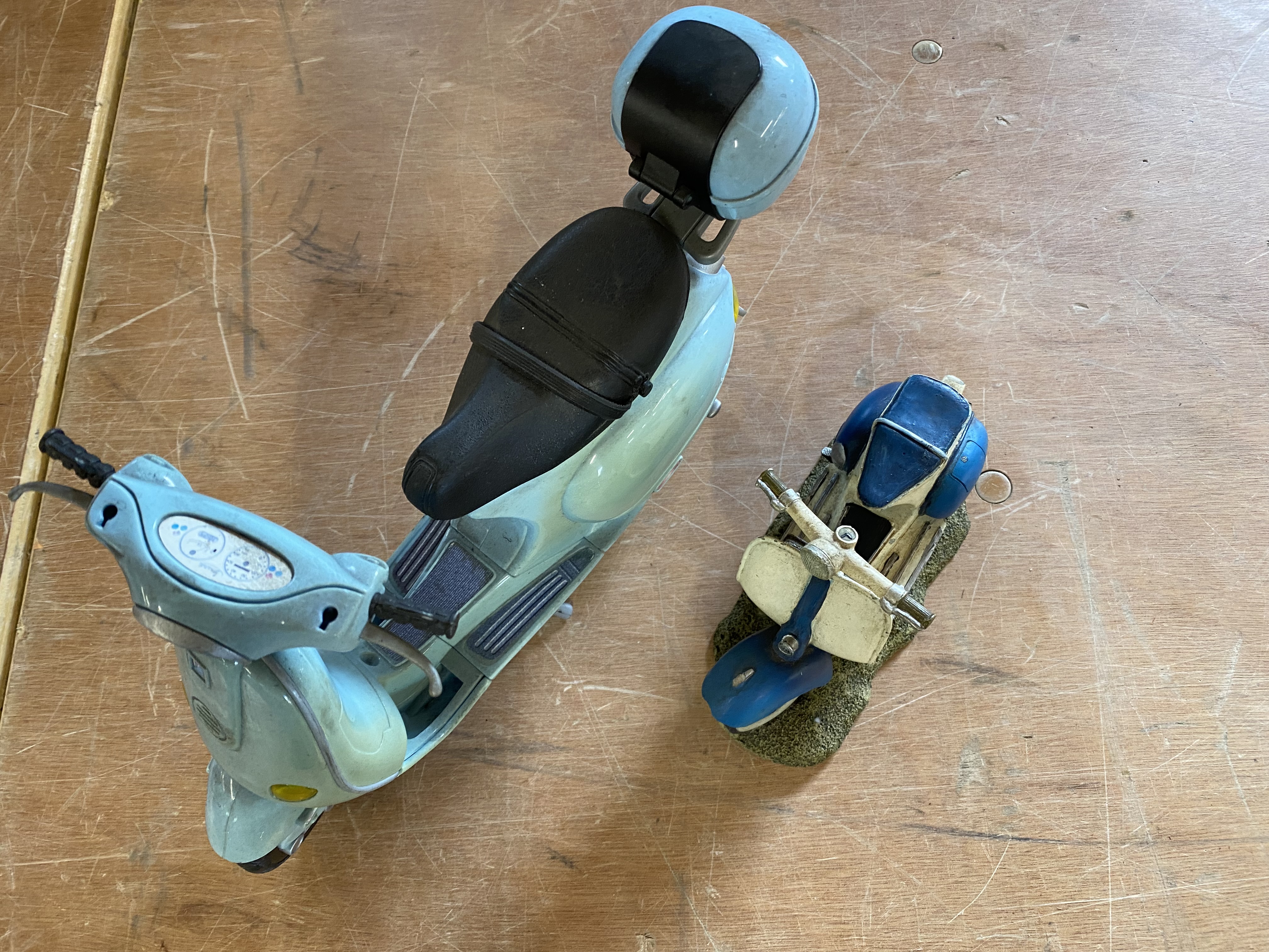 A Barbie plastic model of a Vespa scooter by Mattel plus a resin model of a Vespa. - Image 2 of 4