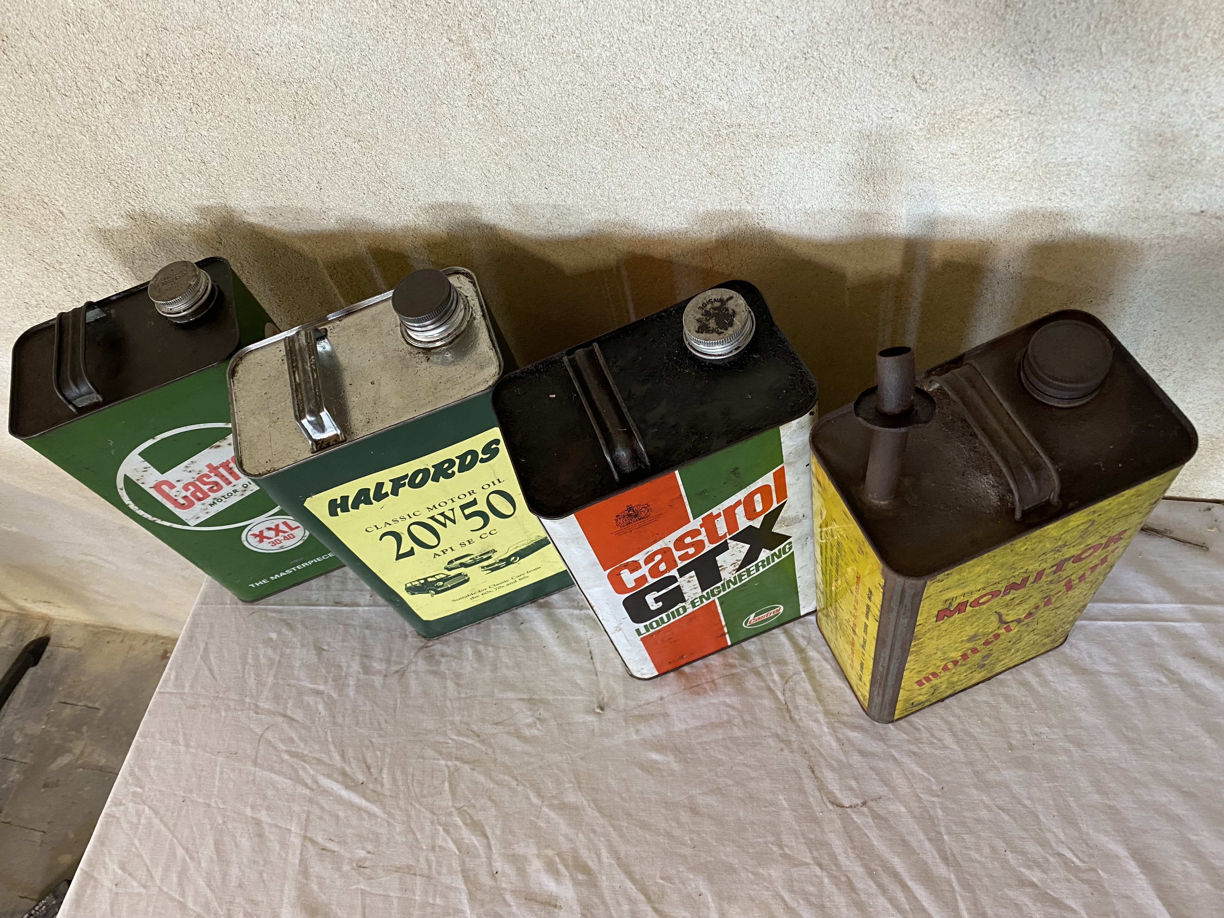 A Castrol Motor Oil XXL 30-40 grade gallon can, still with contents, a Castrol GTX gallon can. - Image 4 of 4