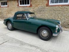 1960 MGA 1600 Sports Reg. no. SFV 452 Chassis no. GHN33423 Engine no. 16OA/4/1692