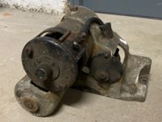 An Austin 7 bacon slicer starter motor to suit 1923-29 models.