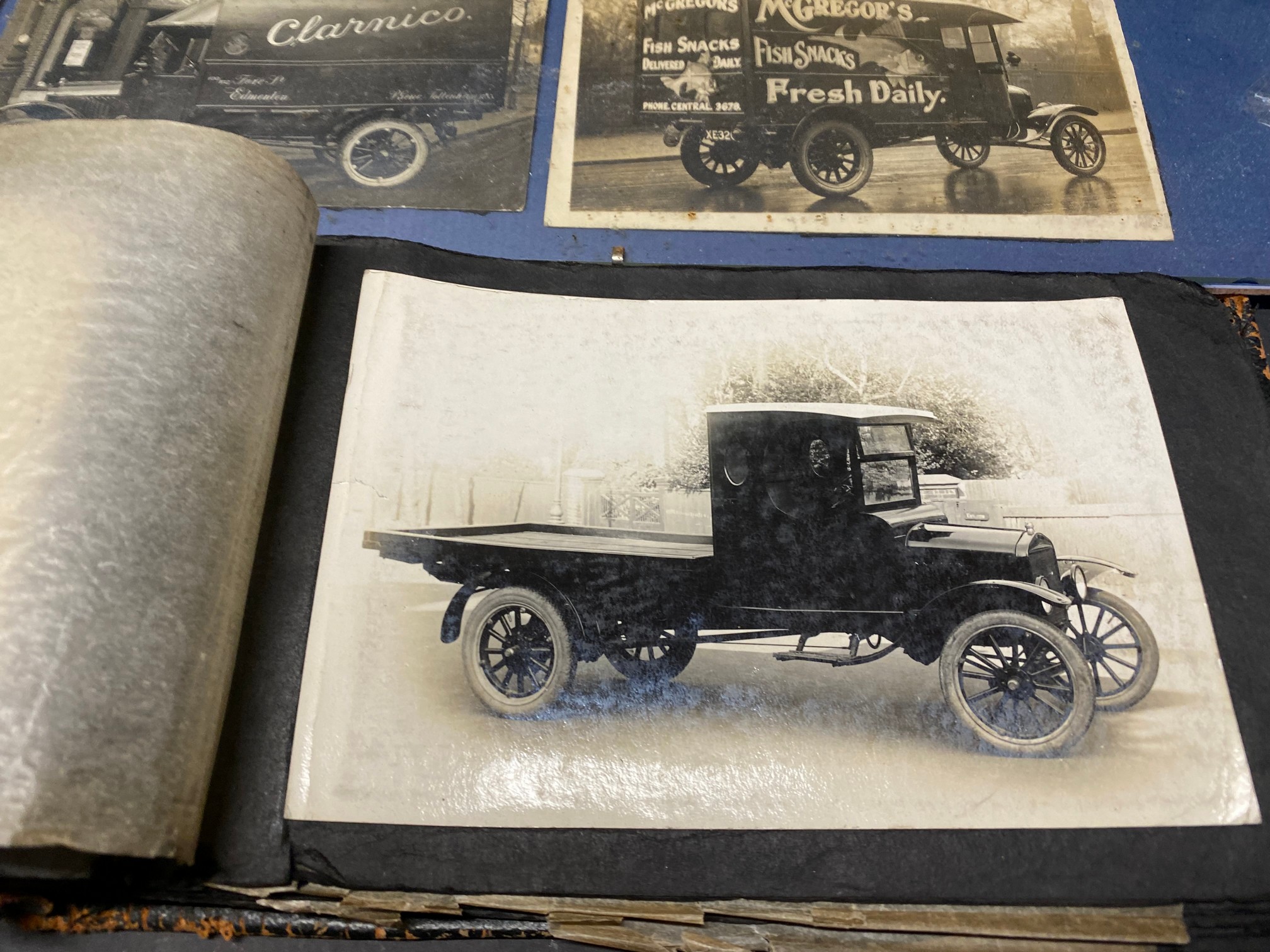 A collection of early black and white postcards and photographs of mainly Model T Fords, some in - Image 5 of 5