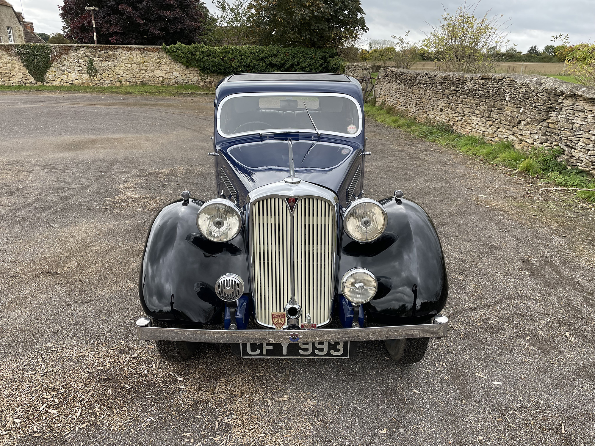 1937 Rover P2 14hp Sports Saloon Reg. no. CFY 993 Chassis no. 722763 Engine no. 722763 - Image 3 of 13