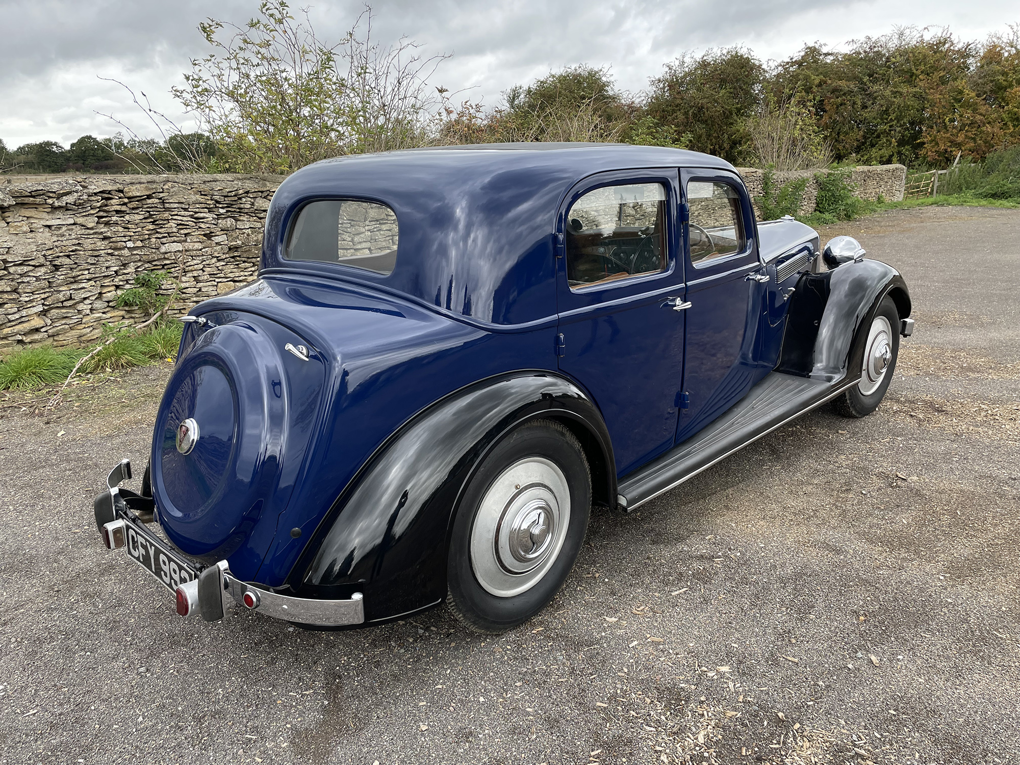 1937 Rover P2 14hp Sports Saloon Reg. no. CFY 993 Chassis no. 722763 Engine no. 722763 - Image 6 of 13
