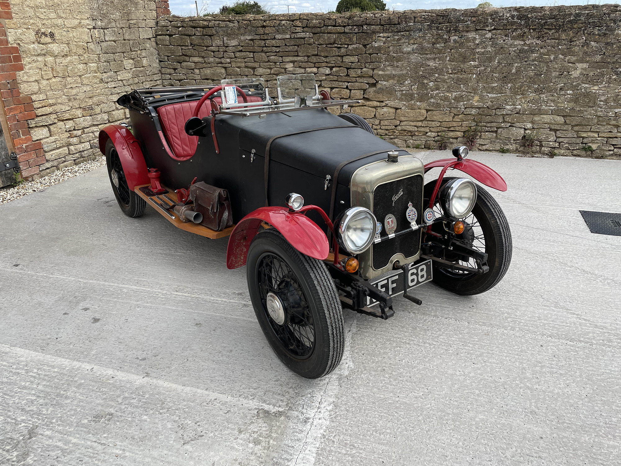 1934 Jowett 2-seater Tourer Reg. no. KFF 168 Chassis no. 437699 Engine no. 437699 - Image 2 of 19