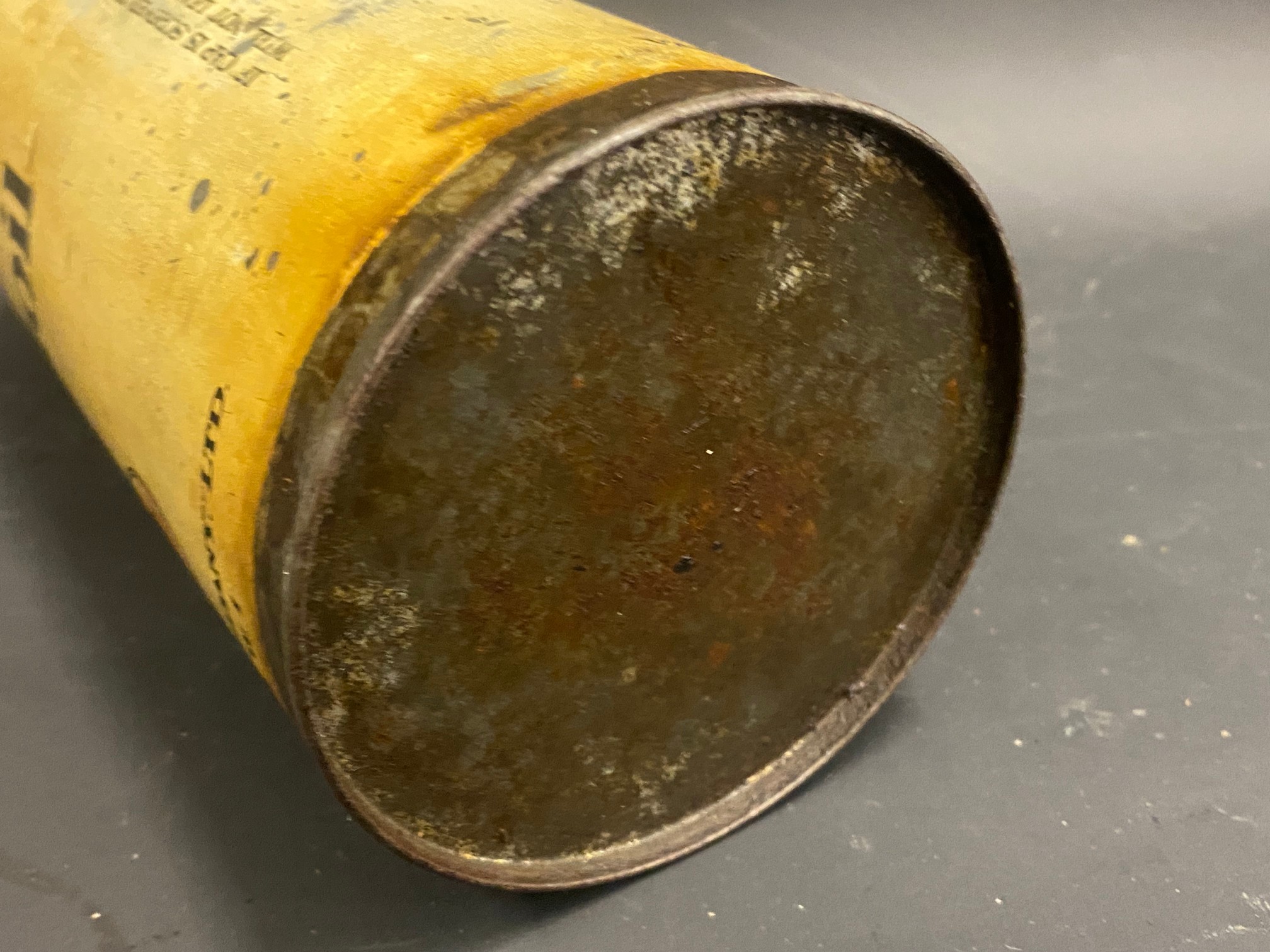 A Gargoyle Mobiloil 'A' Grade quart cylindrical oil can. - Image 4 of 4
