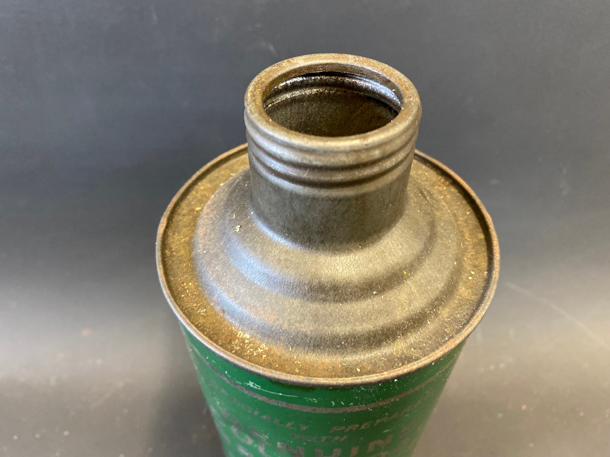 A Gamages of Holborn Penetrating or Spring Oil cylindrical quart can. - Image 3 of 4