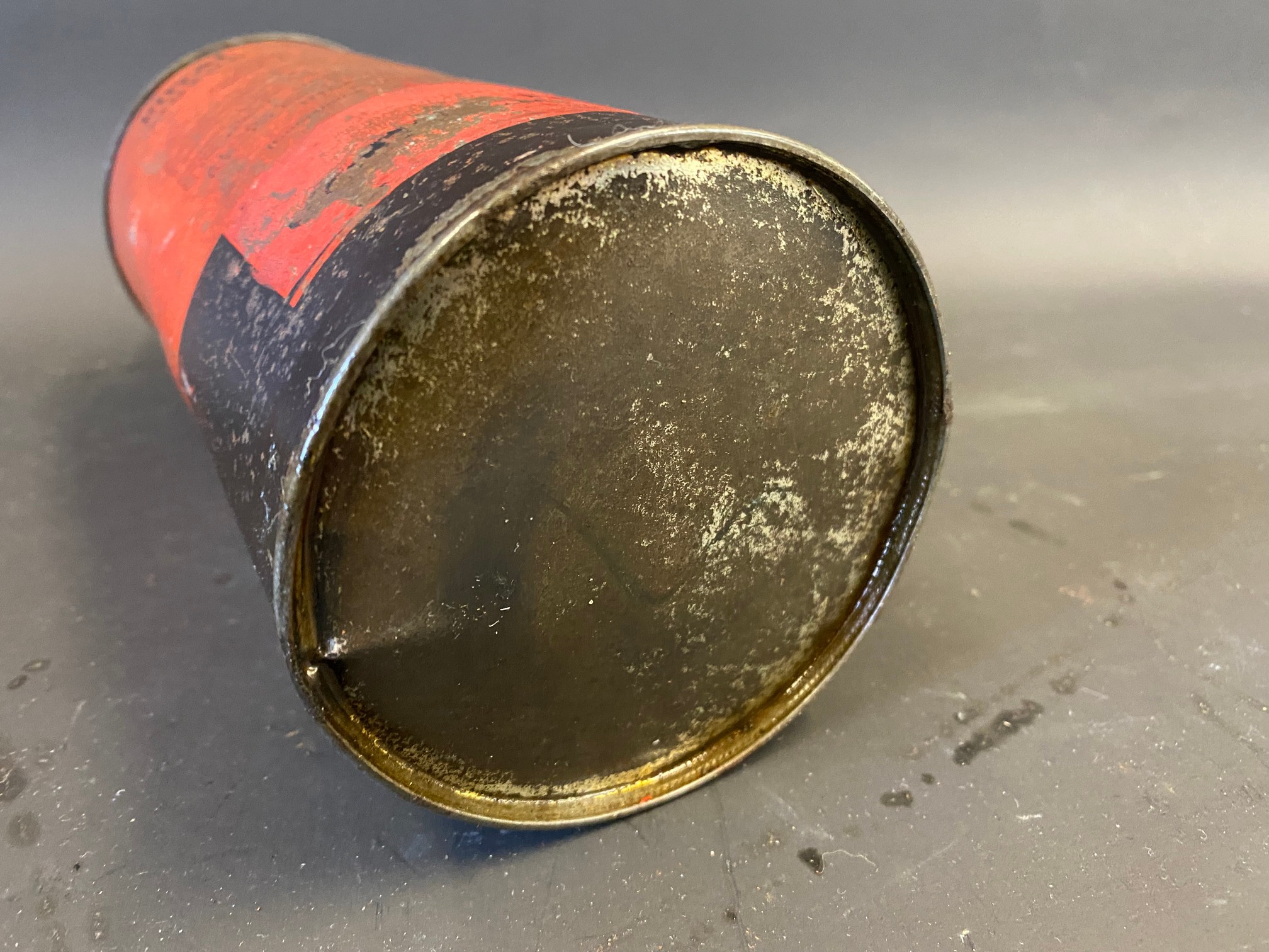 A Royal Snowdrift Oil cylindrical quart can, unusual red version. - Image 4 of 4