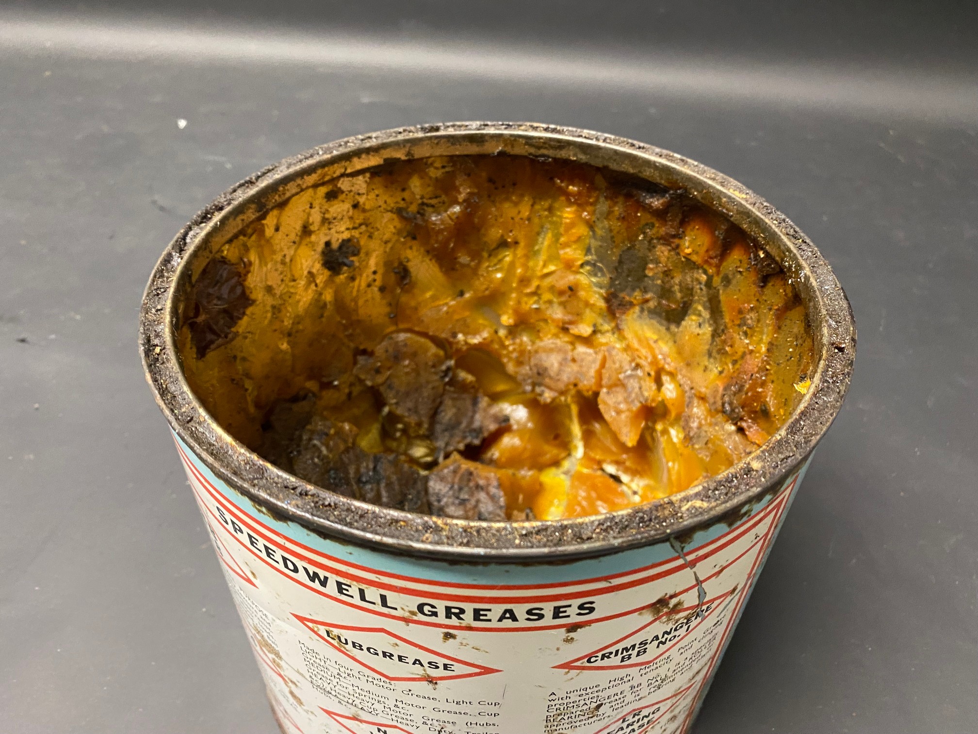 A Speedwell 7lb grease tin (lacking lid). - Image 3 of 3