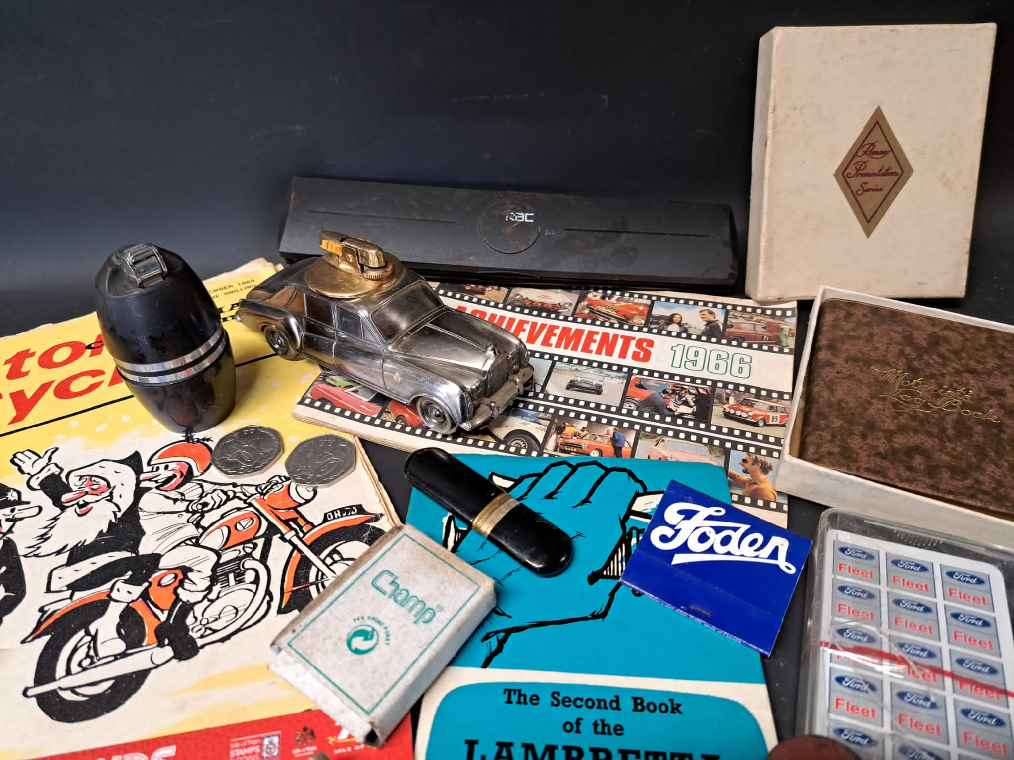 A tray of mixed motoring ephemera, collectables etc. including lighters, playing cards etc. - Image 3 of 4