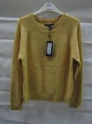 Vero Mode Sunflower Jumper size S new with tag see image for design