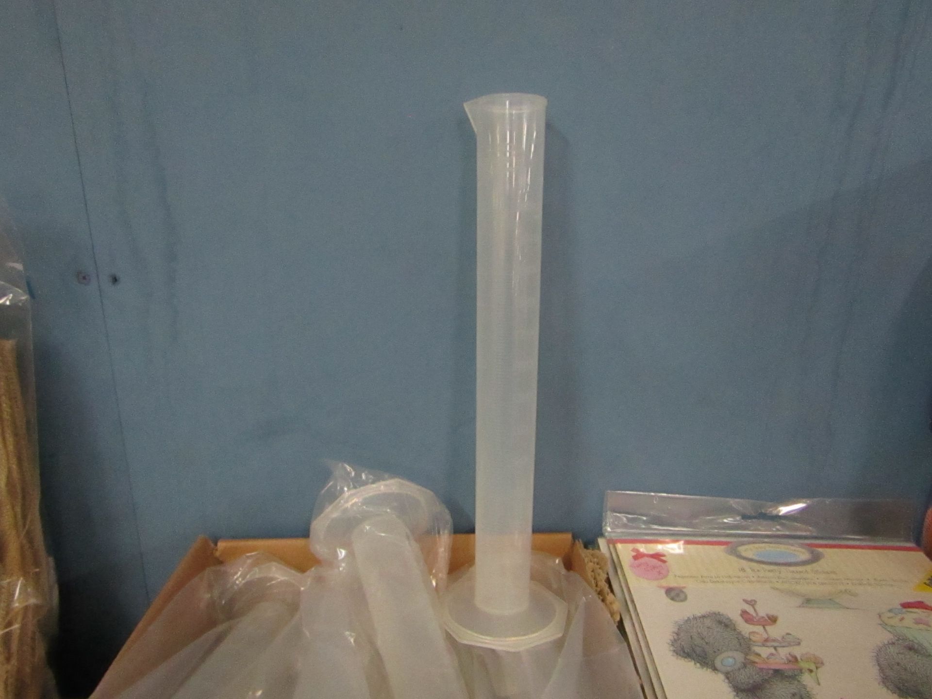 20x Eisco - Transparent Plastic 250ml Beaker's - New & Packaged.