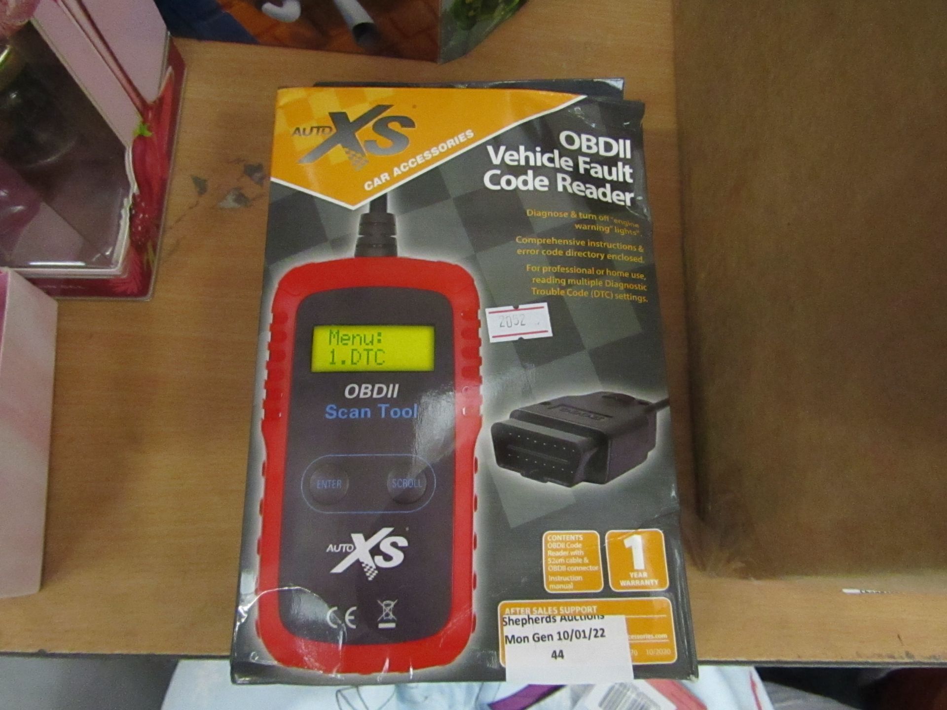 AutoXS - OBD2 Vehicle Fault Code Reader - Unchecked & Boxed.