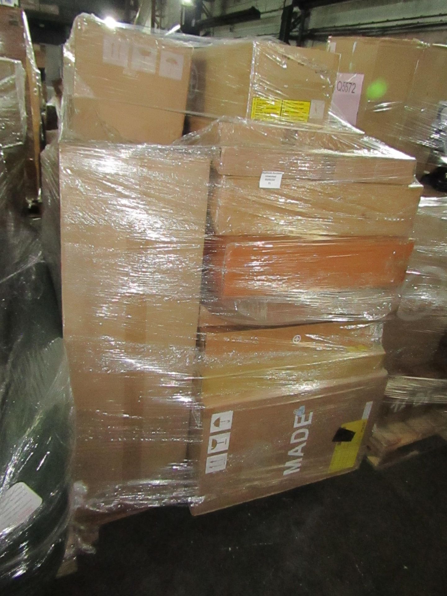 Mixed pallet of Made.com customer returns to include 28 items of stock with a total RRP of
