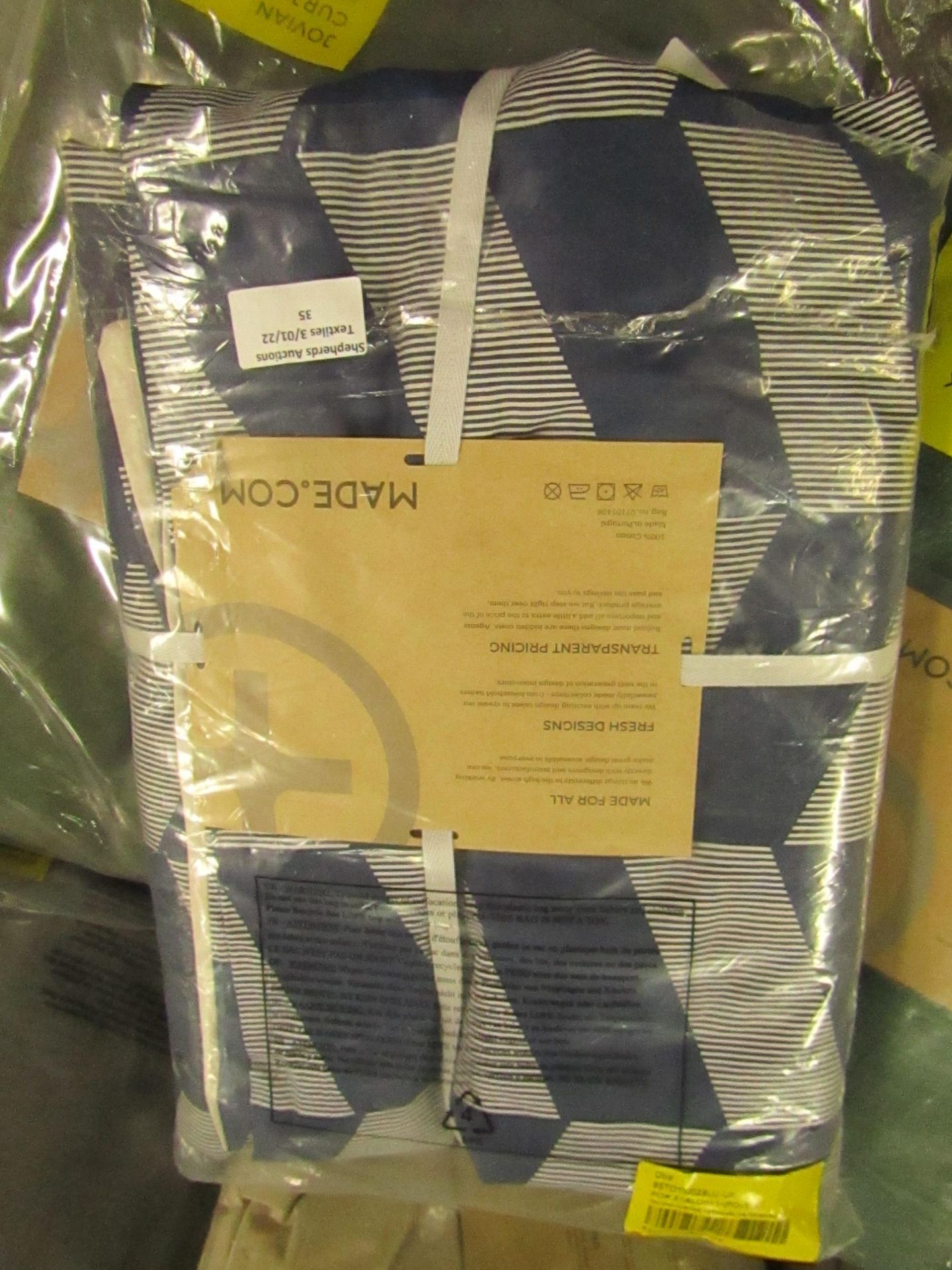 | 1X | MADE.COM OTIS COTTON DUVET COVER & 2 PILLOW CASES, KING | MIDNIGHT BLUE | RRP £45 |