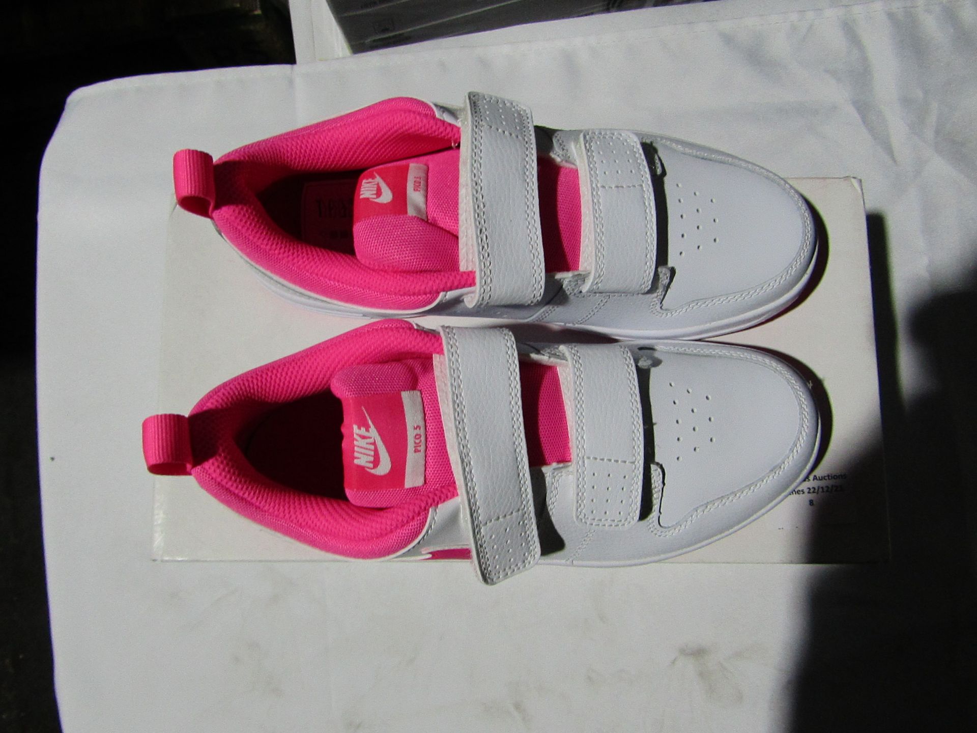 Nike Pico 5 Kids Trainers, new and boxed, size 2.5, RRP œ22