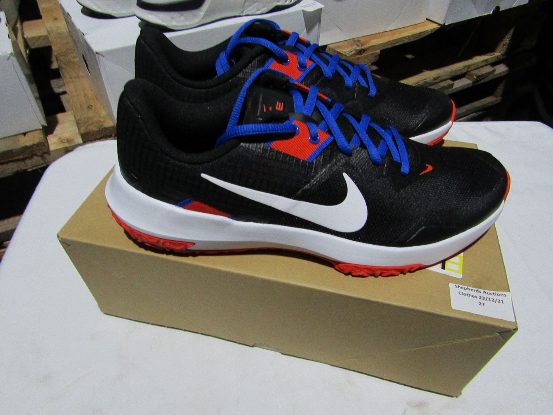 Nike Black and Orange running trainers, new and boxed, Size 7.5 Uk