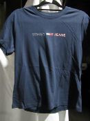 Ladies Tommy Hilfiger T-Shirt, new Size Medium
