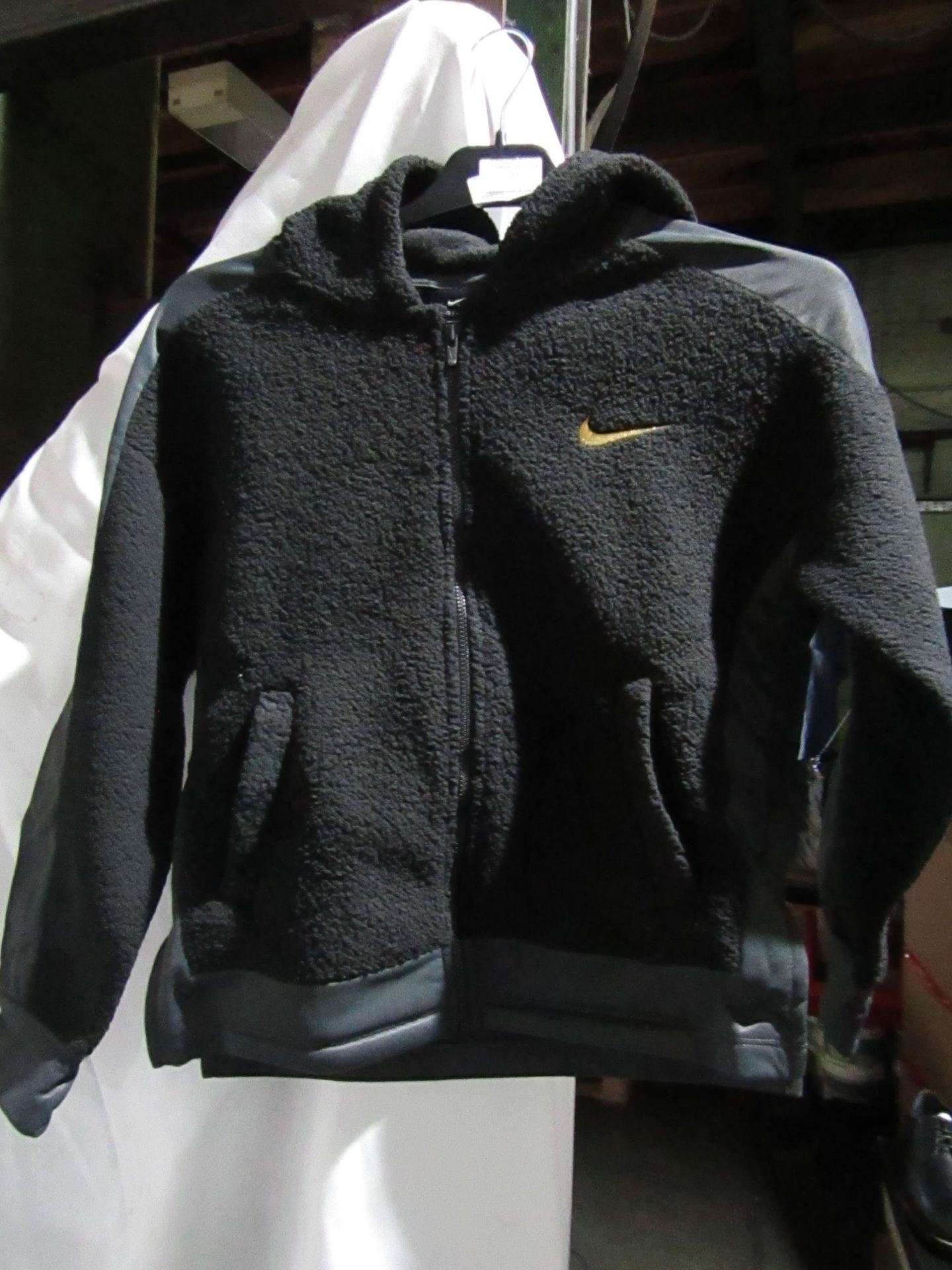 Nike Therma Girls Fleece New, Size Small