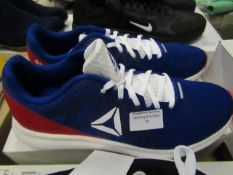 Reebok 10mm Everyday Neutral Trainer Blue/Red/White New & Boxed