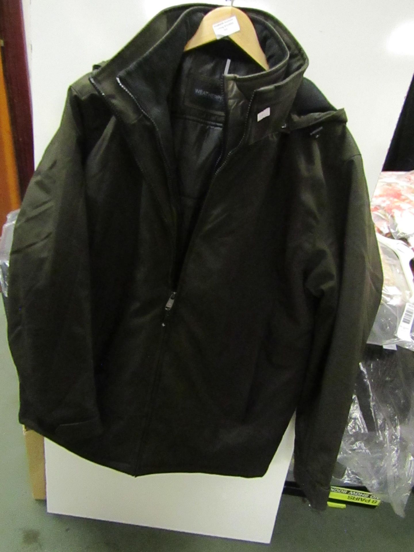 Weatherproof Coat Dark Green Size L Looks in Good Condition