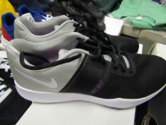 Nike City Trainer 2 Ladies Size 7 New & Boxed