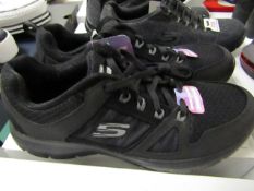 Skechers With Memory Foam Lite Weight Size 8 New & Boxed