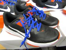 Nike Black & Orange Running Trainers, new and boxed, Size 6 Uk