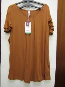 Sheego Ladies T Shirt size 22/24 new with tag