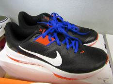 Nike Black & Orange Running Trainers, new and boxed, Size 8.5 Uk