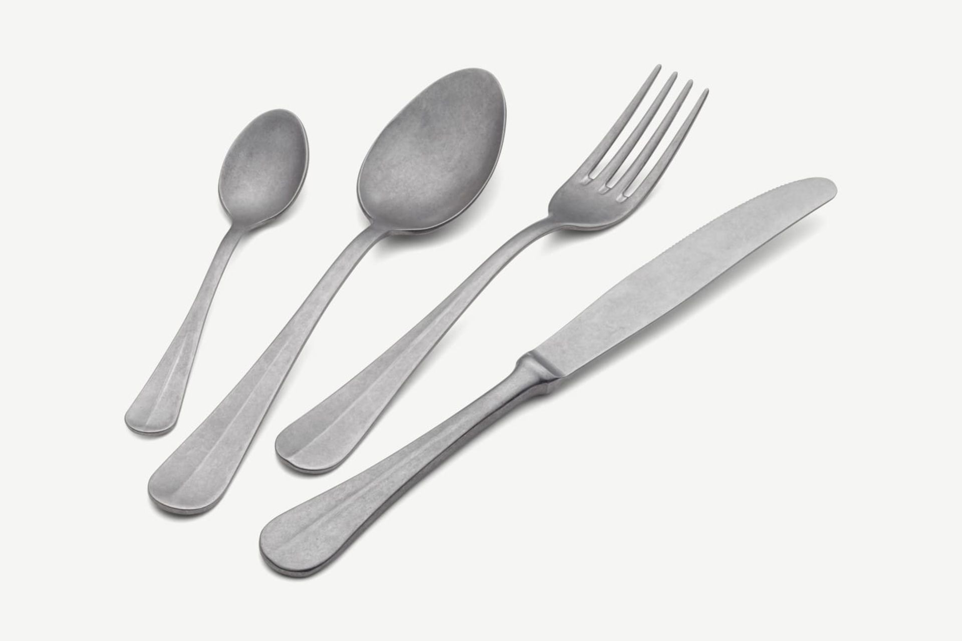 1 x Made.com Eme 16 Piece Stonewashed Cutlery Set Matte Silver RRP £59 SKU MAD-AP-MCCEME001SIL-UK