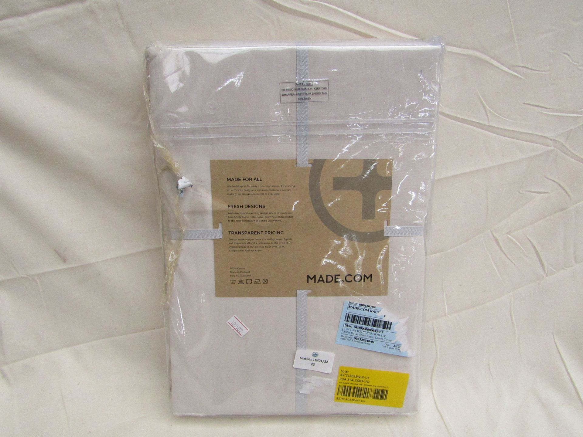 | 1X | MADE.COM SOLAR COTTON REVERSIBLE DUVET COVER + 2 PILLOWCASES, KING, LIGHT ASH/IVORY |