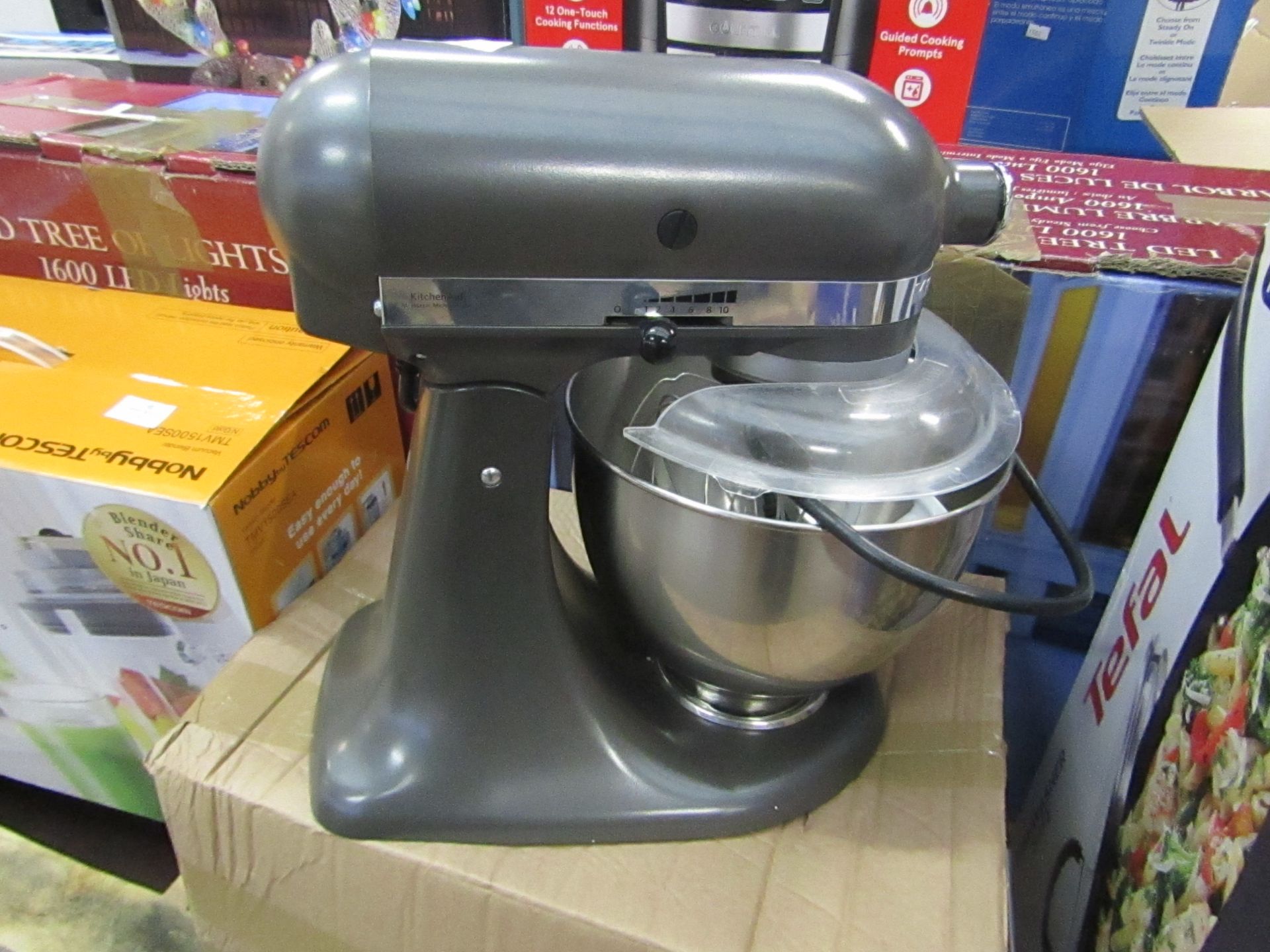 Kitchen Aid Stand mixer, powers on and the motor makes a noise but he attachments part doesn?t turn,