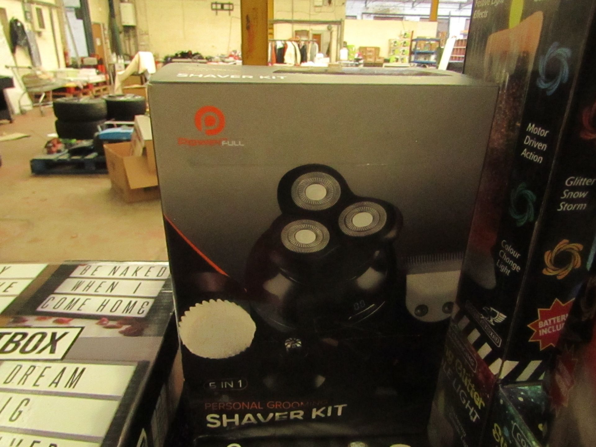 Power full 5 in 1 shaver kit, unchecked and boxed