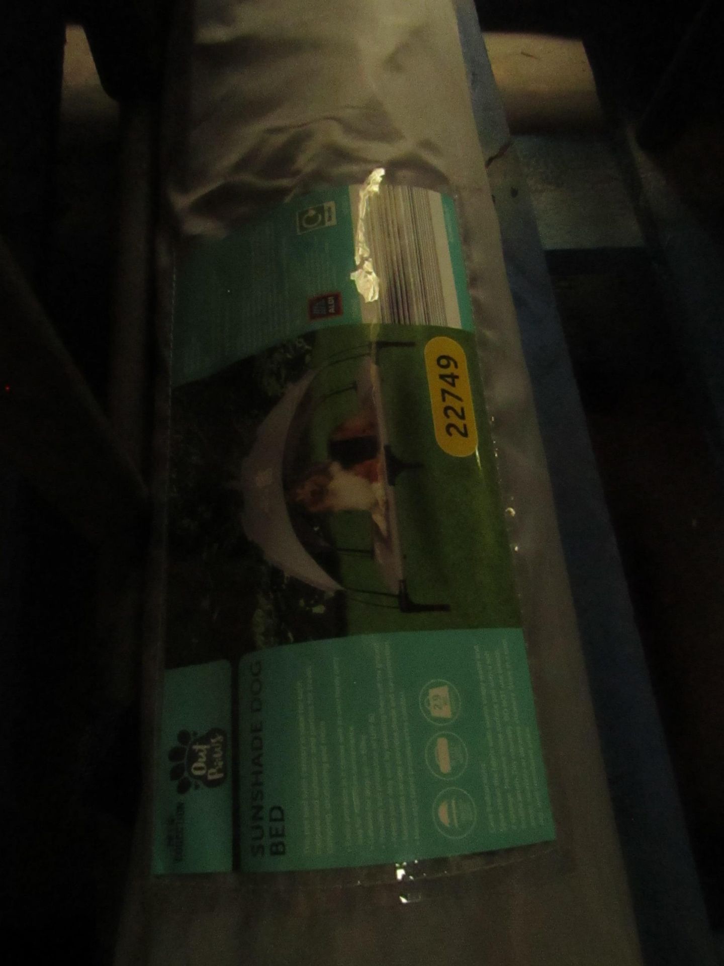 Sun shade dog bed, unchecked in packaging