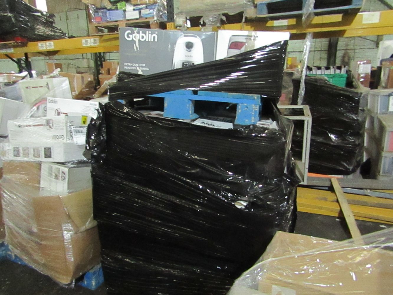 New Delivery of Pallets of Customer return Electricals, Vacuums. Airbeds, Microwaves and more from a Large online Retailer