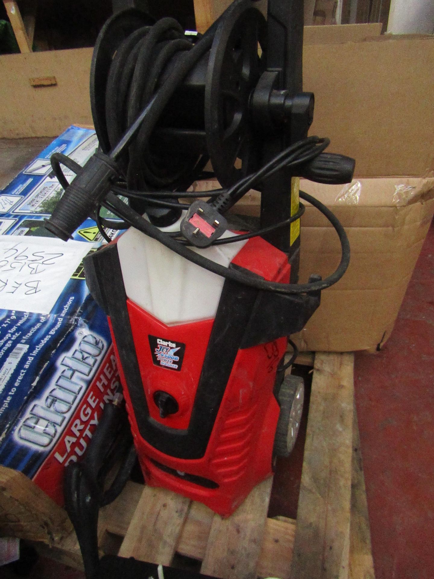 1x CL WASH JET9500B 2596 This lot is a Machine Mart product which is raw and completely unchecked