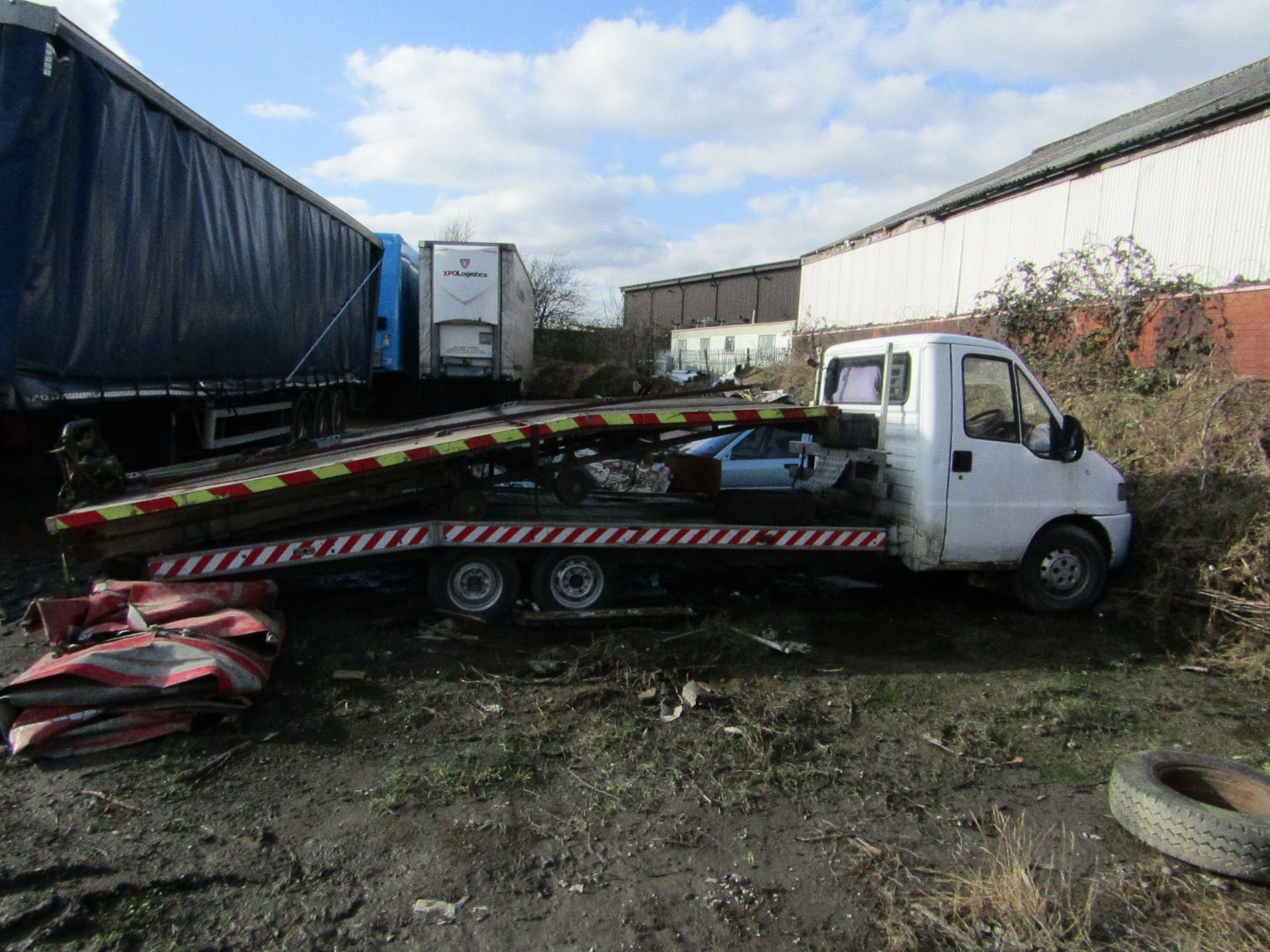 2000 Peugeot Boxer 320 MWB Car transporter, 138,659 Miles, Key present, the vehicle was SORN 25/02/