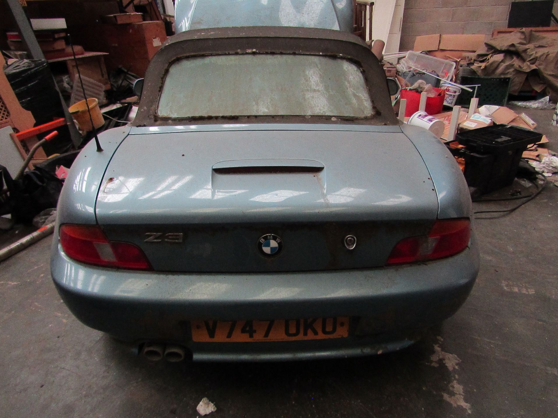 V Plate (2000) BMW Z3 2.0i, this Vehicle has been SORN and hasn't run for at least 5 years and the - Image 3 of 38