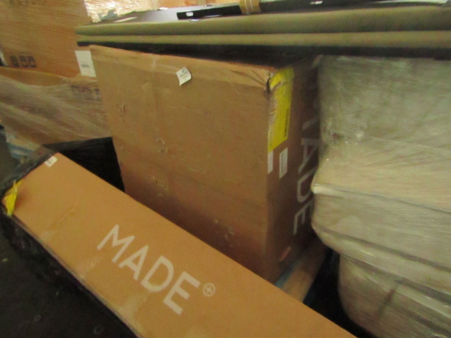 | 1X | PALLET OF FAULTY / MISSING PARTS / DAMAGED CUSTOMER RETURNS MADE.COM UNMANIFESTED | PALLET