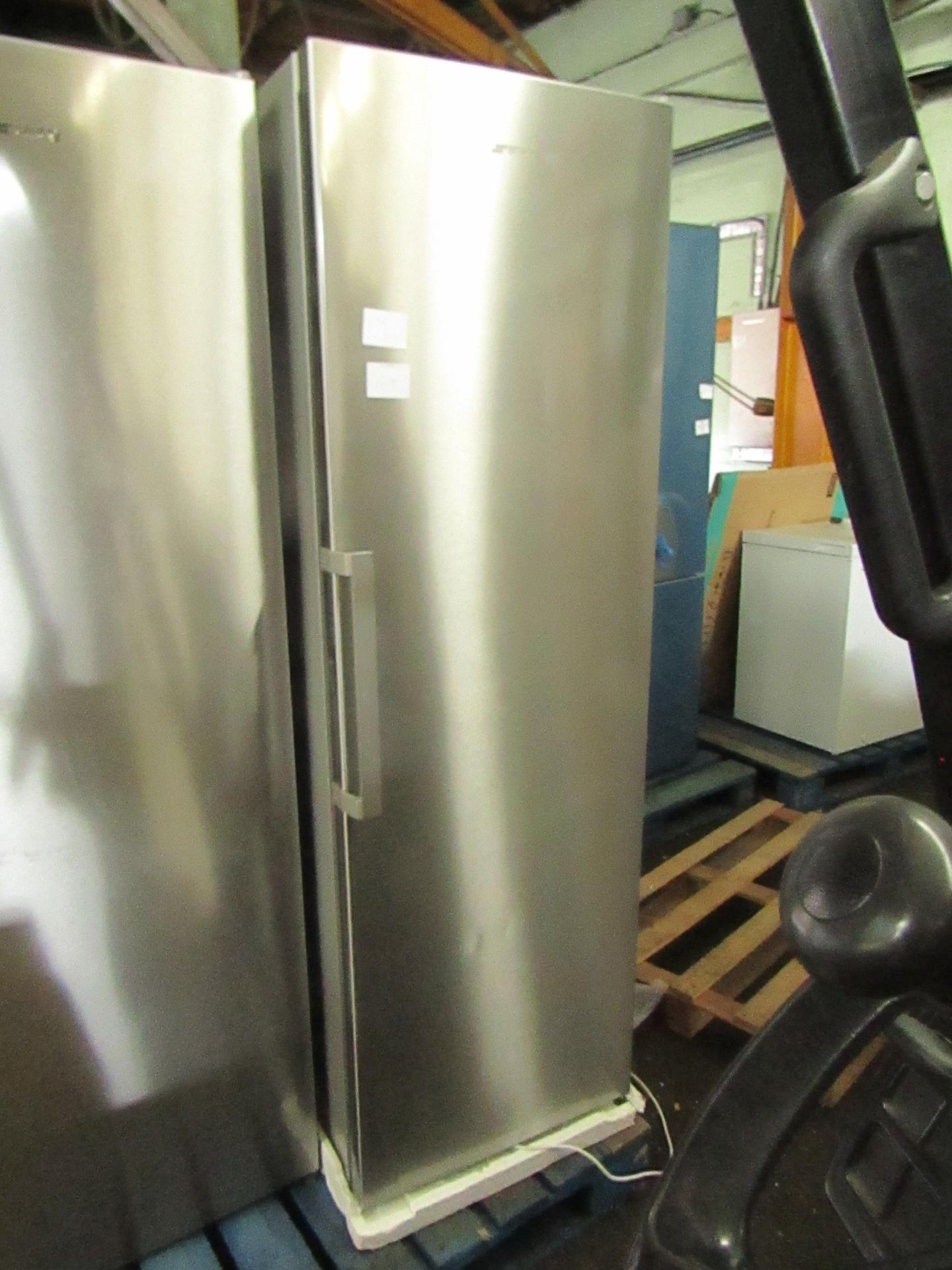 Smeg freestanding fridge, tested working.