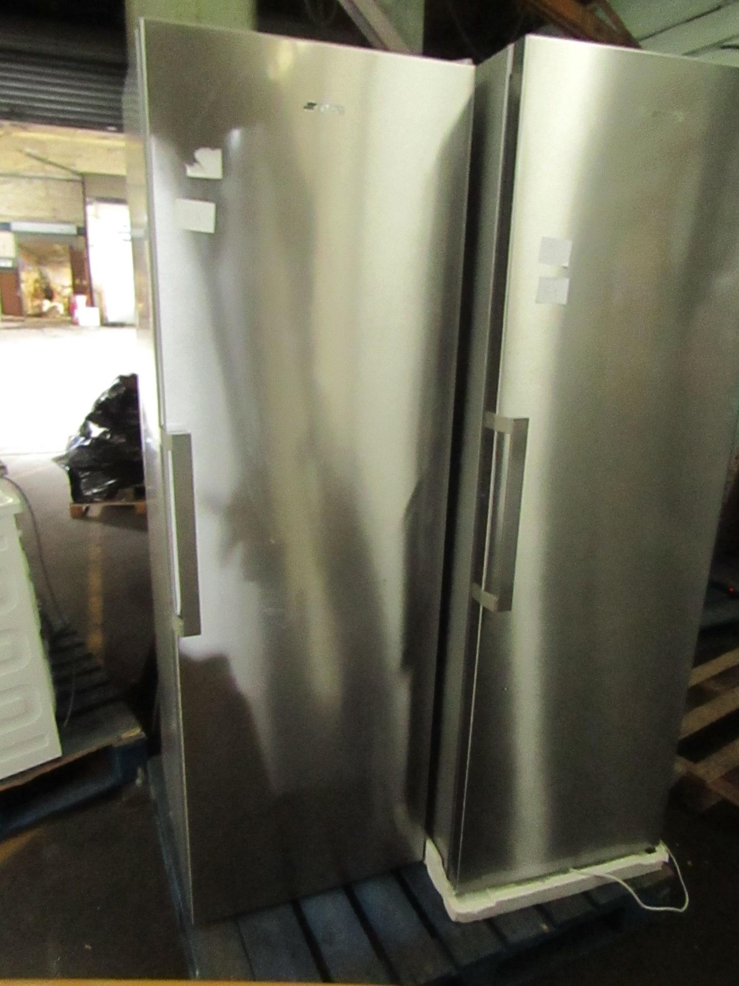 Smeg freestanding fridge, unchecked due to room temperature being too low.