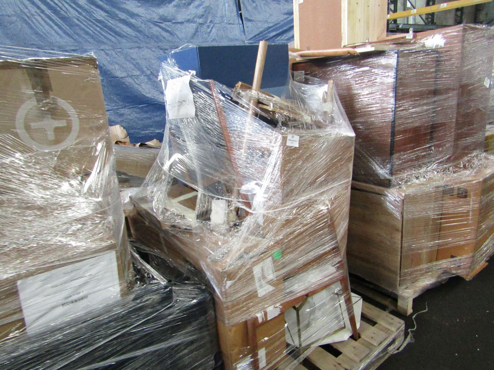 | 1X | PALLET OF FAULTY / MISSING PARTS / DAMAGED CUSTOMER RETURNS SWOON UNMANIFESTED | PALLET REF -
