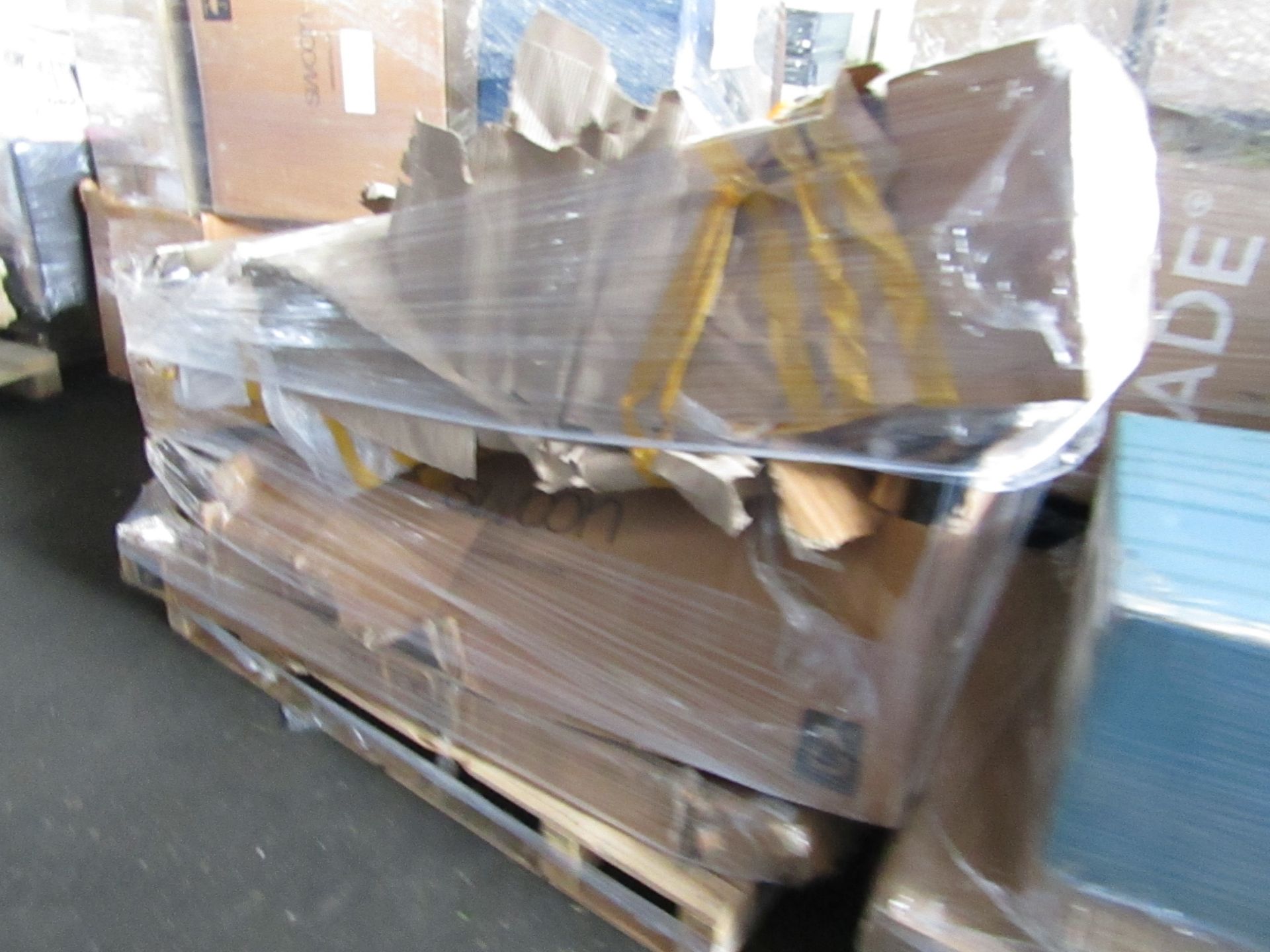 | 1X | PALLET OF FAULTY / MISSING PARTS / DAMAGED CUSTOMER RETURNS SWOON UNMANIFESTED | PALLET