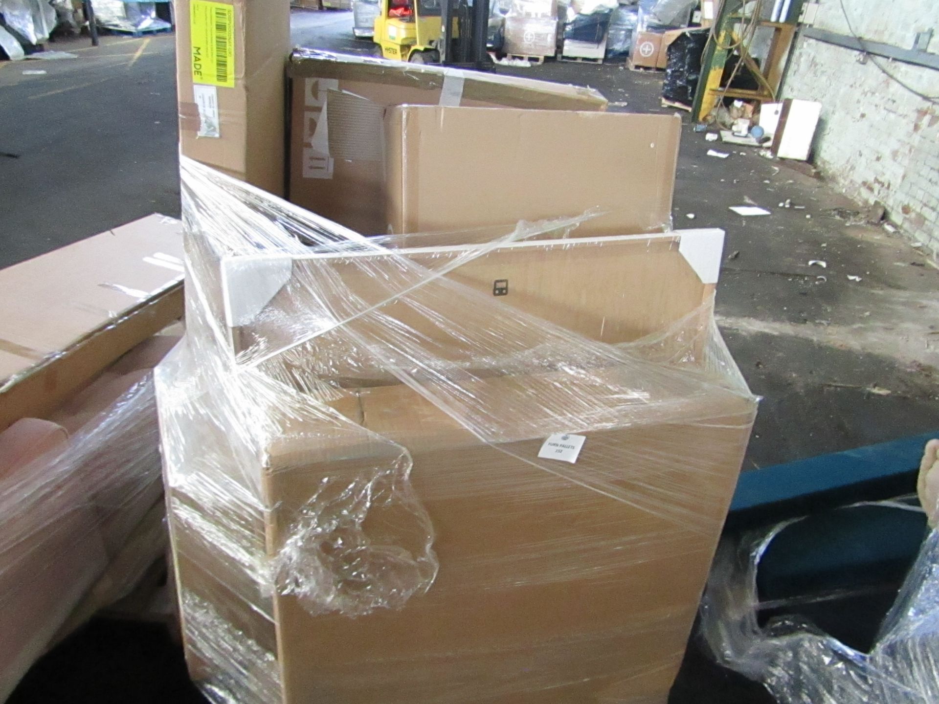 | 1X | PALLET OF FAULTY / MISSING PARTS / DAMAGED CUSTOMER RETURNS MADE.COM UNMANIFESTED | PALLET