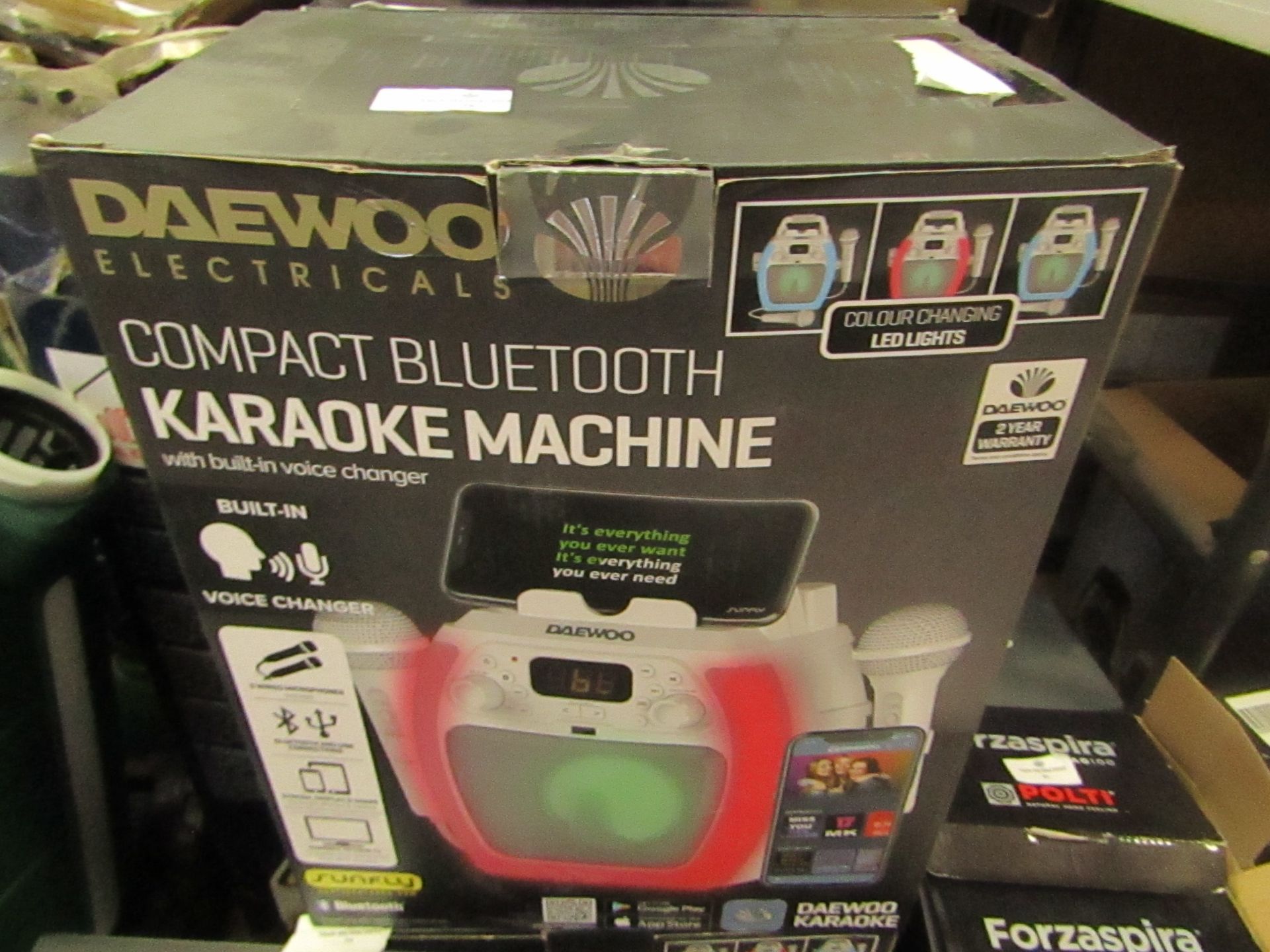 1X Daewoo Compact Bluetooth Karaoke Machine, Powers On But We Have Not Tested Any Further, RRP £99.