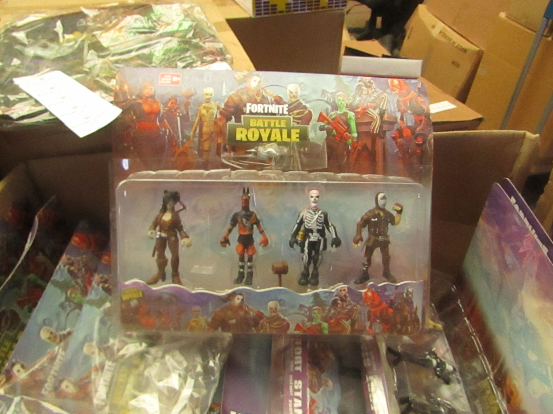 Fortnite - Battle Royale 4-Piece Figure Set - Packaging May Be Damaged.