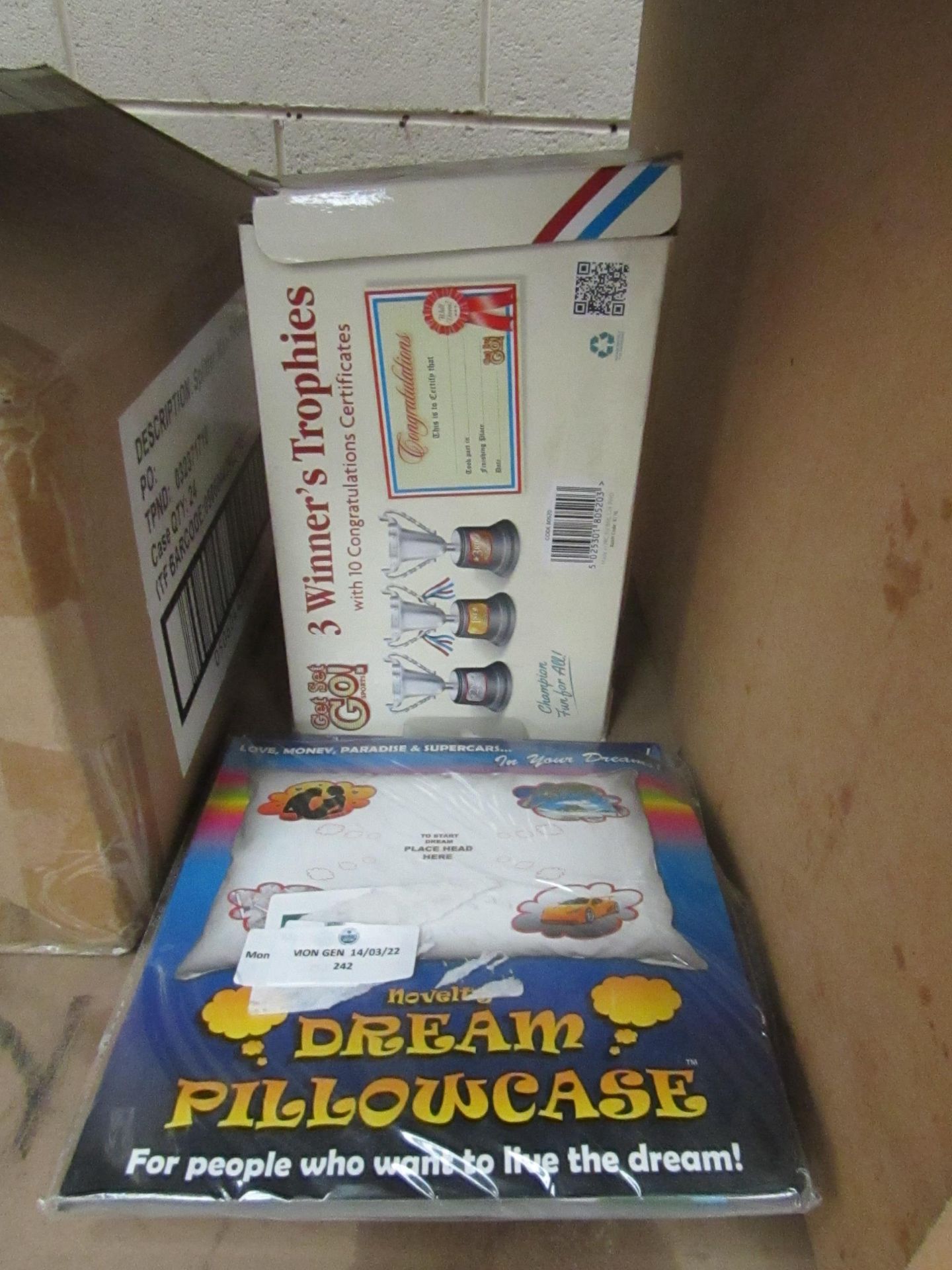 2x Novelty Dream Pillowcases - Unused & Packaged. 1x GetSetGo - 3-Winners Trophies &