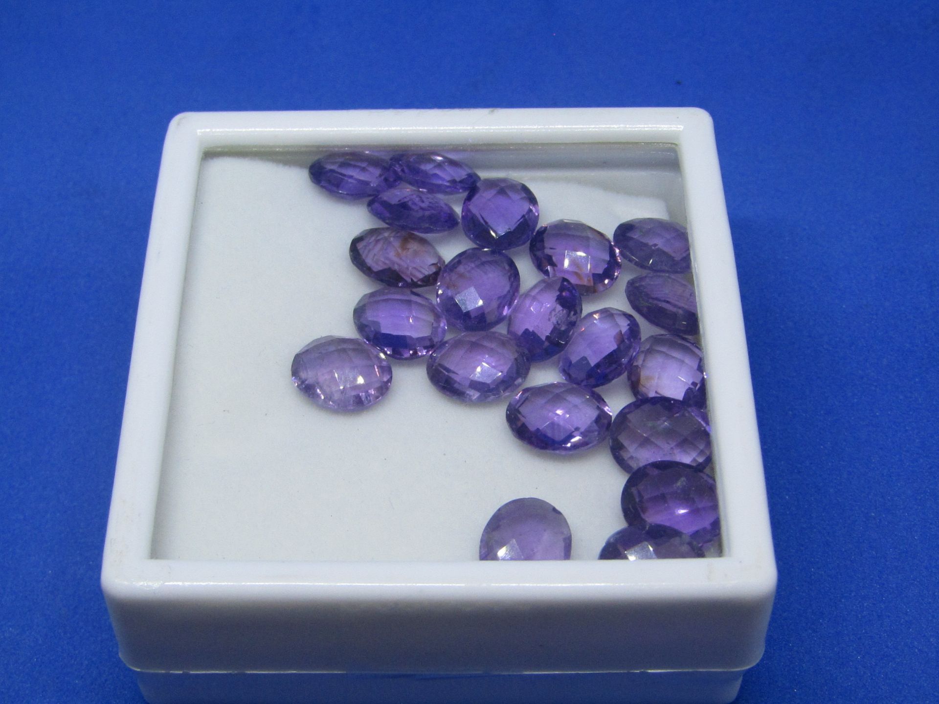 **No Buyers Commission on this lot ** IGL&I Certified Natural Brazilian Amethyst - 20 Pieces - 62.45