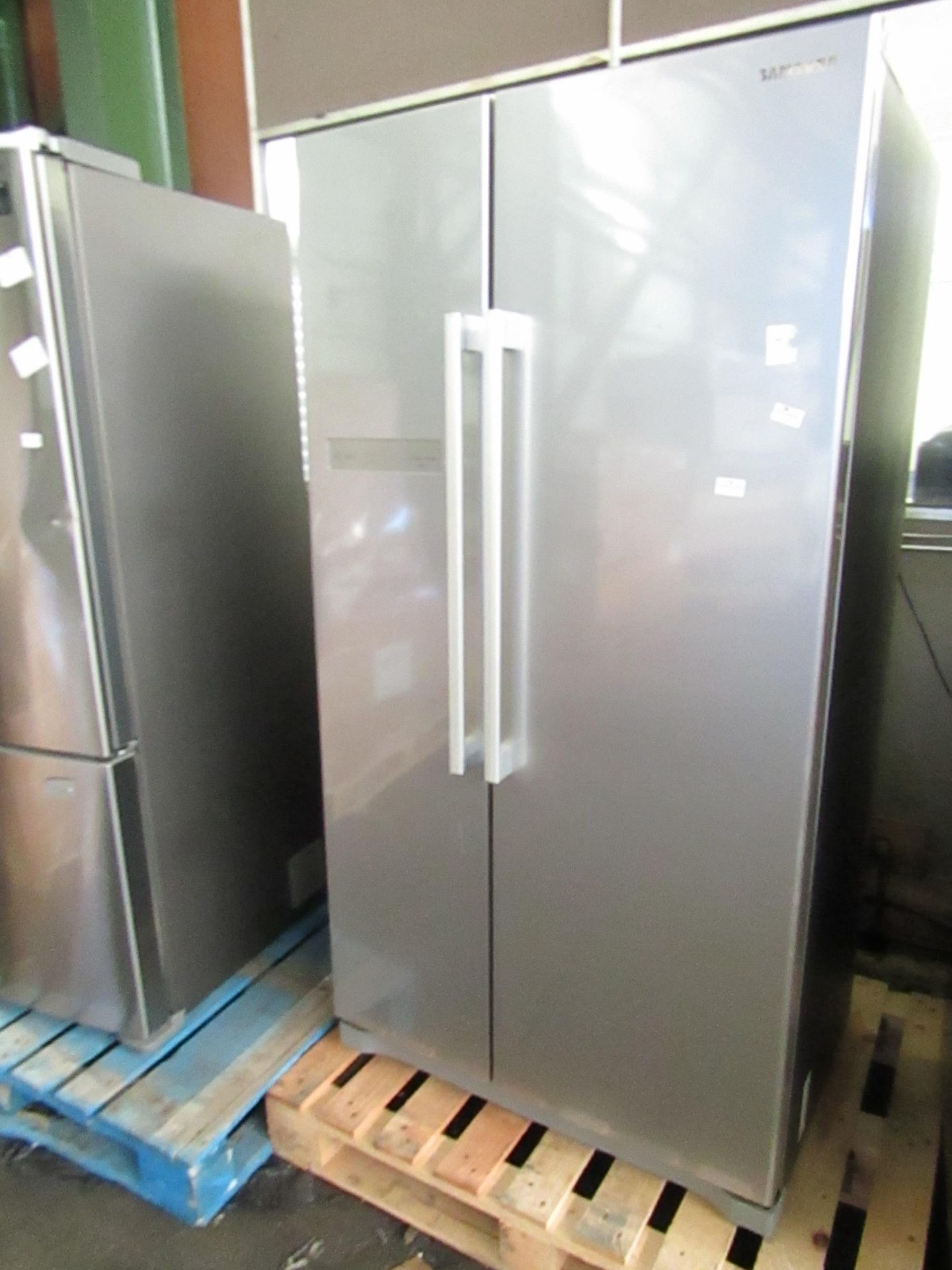 Samsung American fridge freezer, tested working.