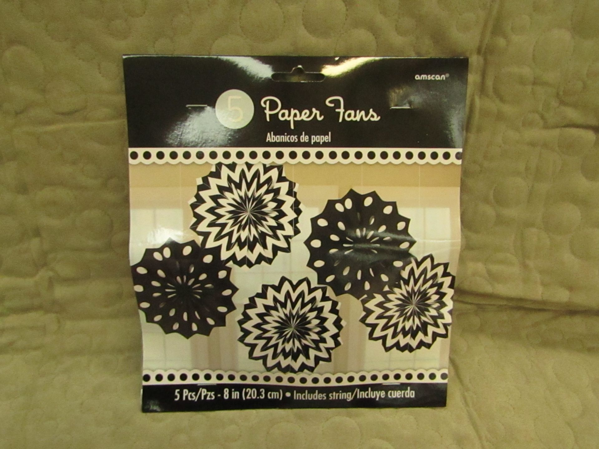 12x Unbranded - Paper Fans ( 5 Fans Per Pack ) -RRP £4.71 each New & Packaged.